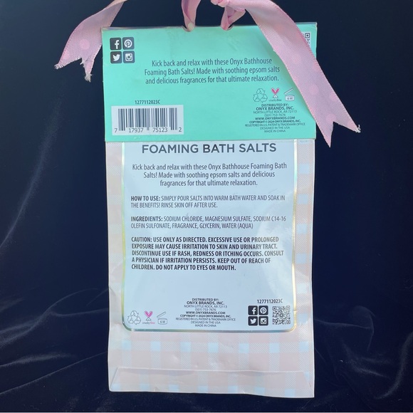 Foaming Bath Salts 3 Pack - Onyx Bathhouse - Picture 3 of 3